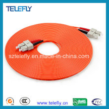 Câble multimédia à fibre optique, cordons de raccordement
